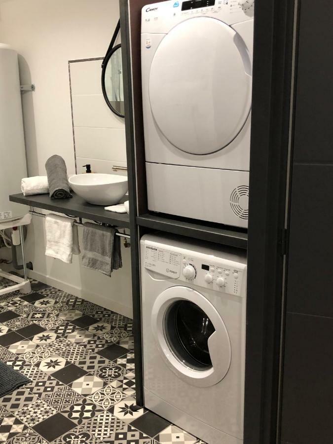 Le Petit Chez Soi Apartman Calais Kültér fotó