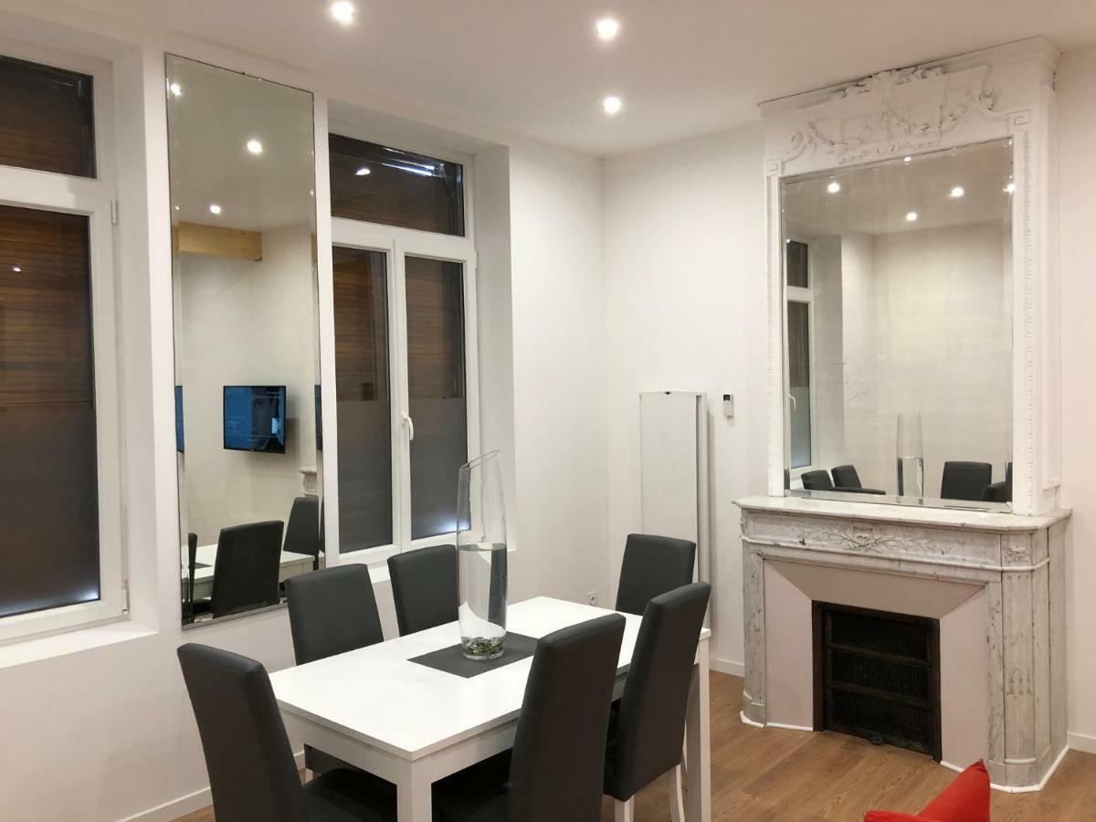 Le Petit Chez Soi Apartman Calais Kültér fotó