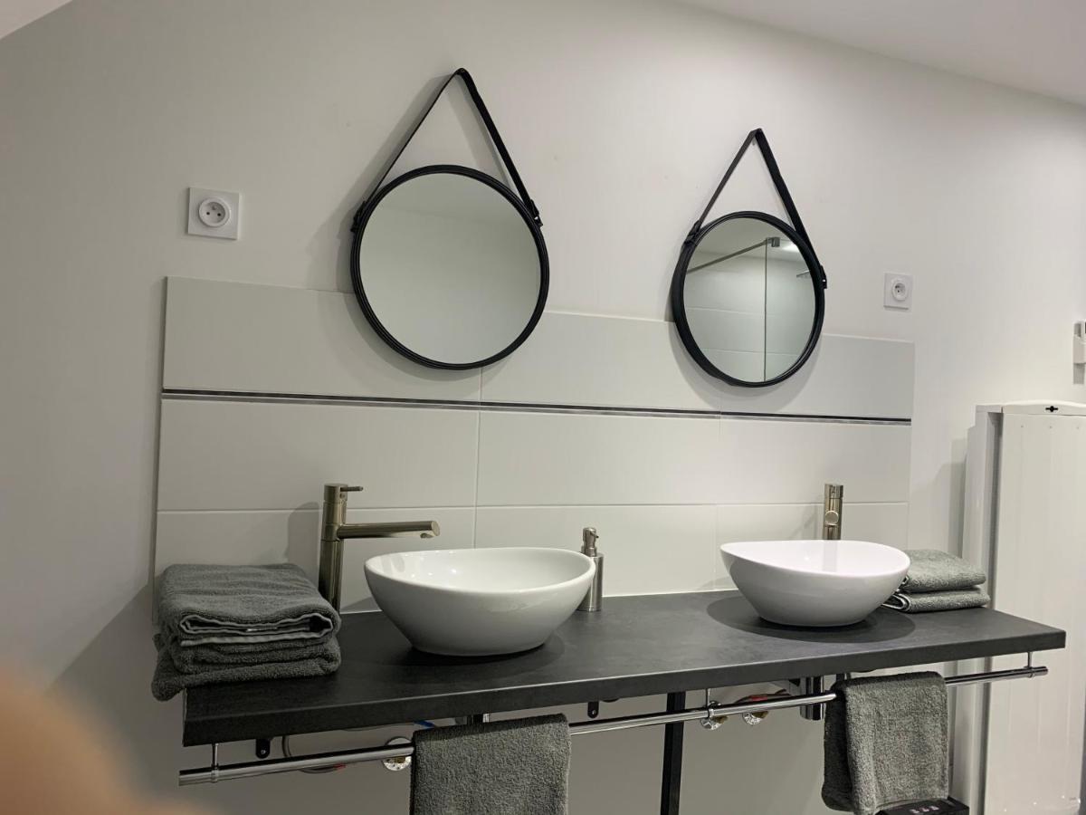 Le Petit Chez Soi Apartman Calais Kültér fotó